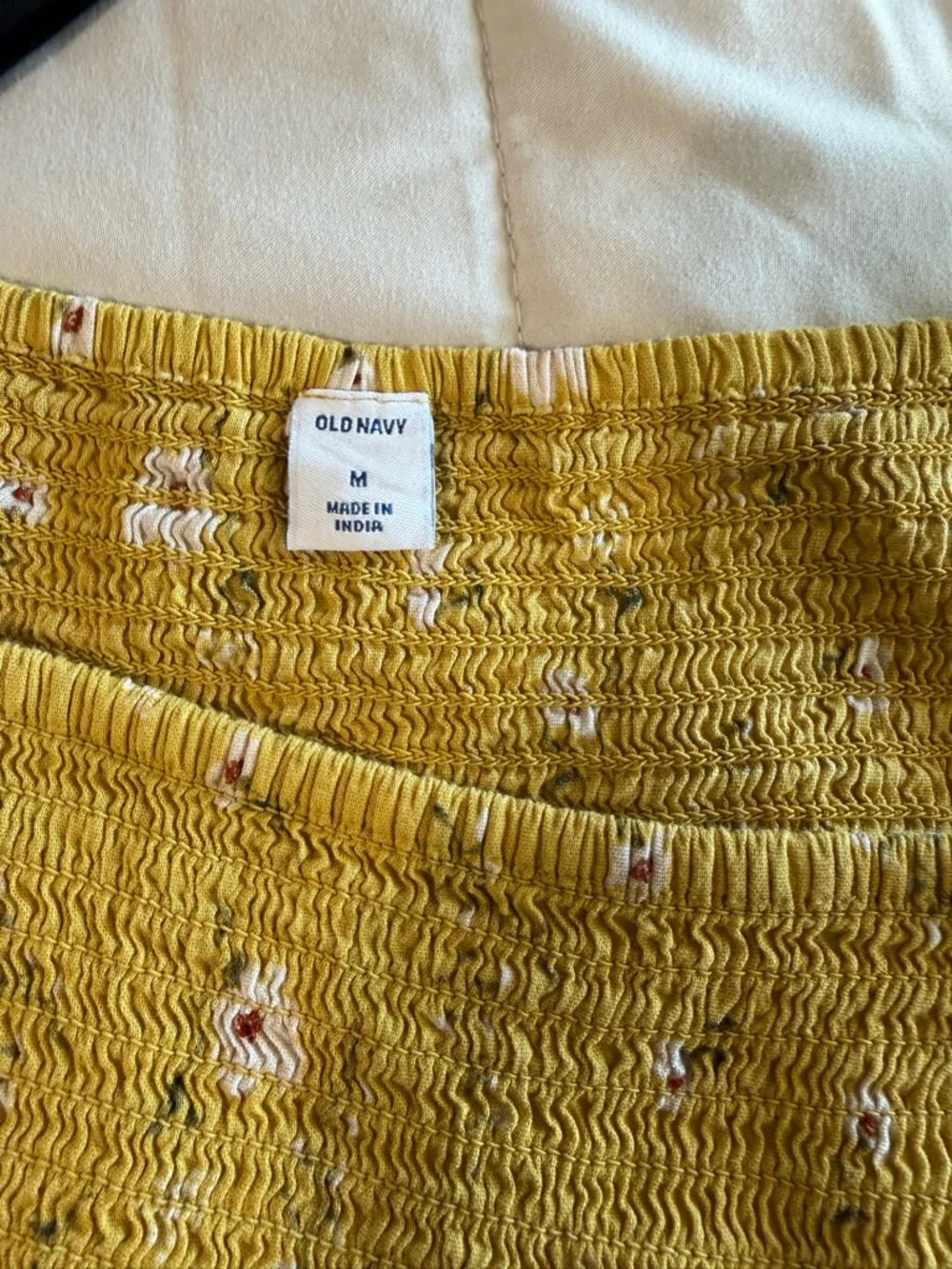 Old Navy Floral Smocked‎ Square-Neck Puff Sleeve Top, Size Medium
